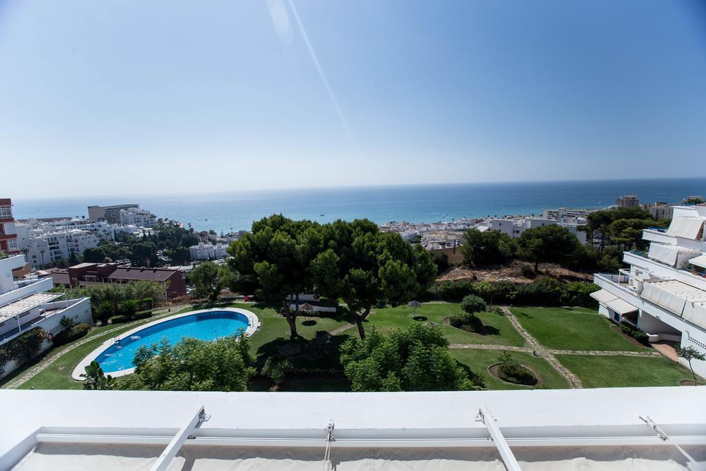 Deluxe Sea View Apartments ตอร์เรโมลิโนส ภายนอก รูปภาพ