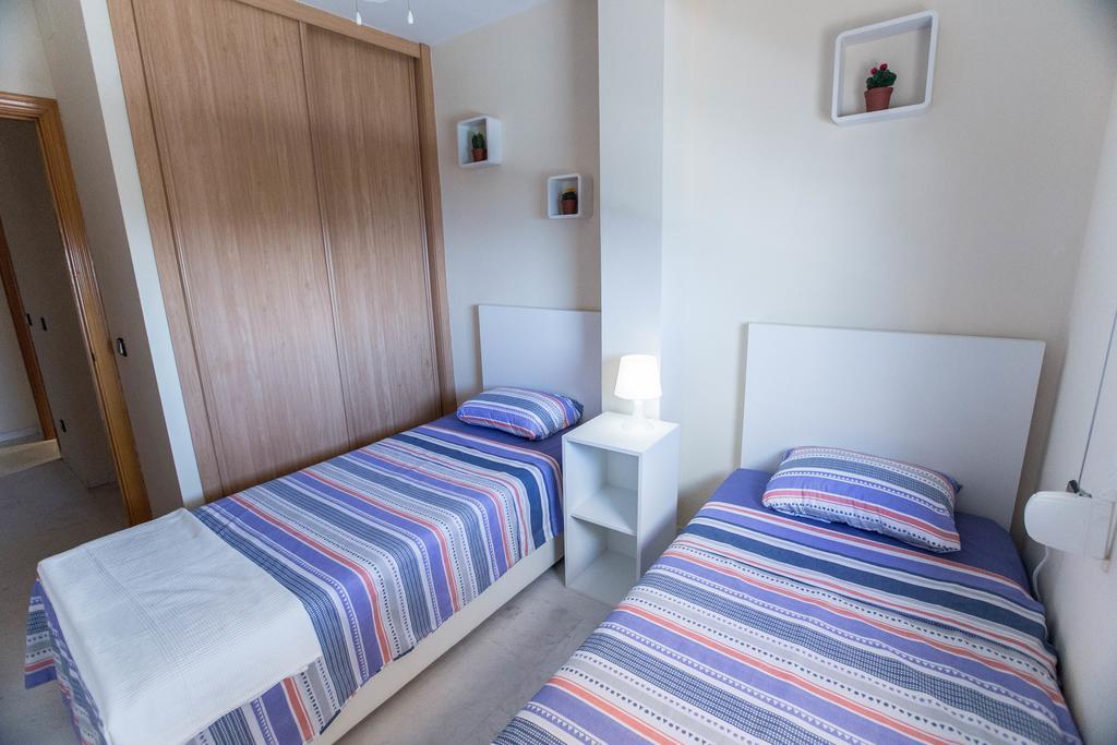 Deluxe Sea View Apartments ตอร์เรโมลิโนส ภายนอก รูปภาพ